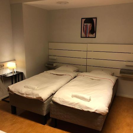 Sleep And Go Hotel Harnosand Bagian luar foto
